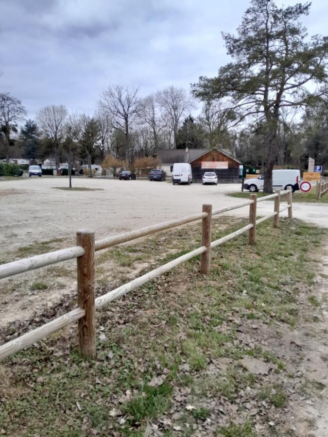 Location Mobil-Home Le Parc Des Roches Saint-Chéron Exteriör bild
